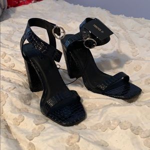 Forever 21 Open Toe Heels Size 9